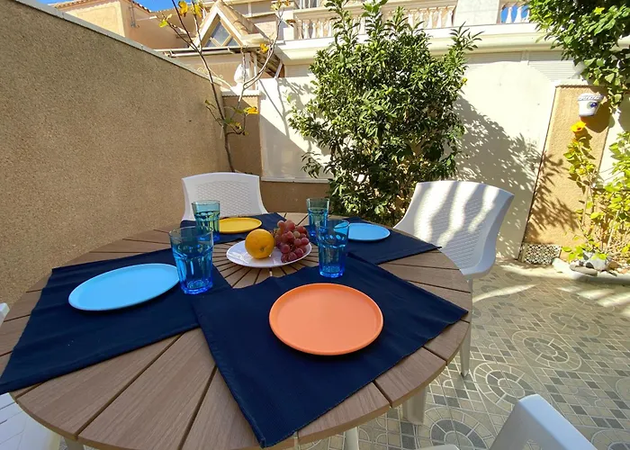 Casa de Férias Casa Torre Y Mar With 2 Bedrooms Pool Barbecue Patio & Sun Terrace *