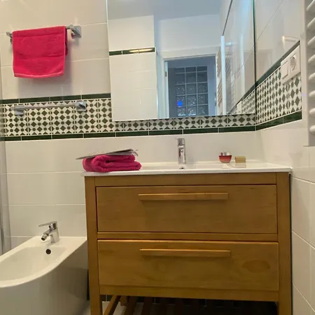 Casa Torre Y Mar With 2 Bedrooms Pool Barbecue Patio & Sun Terrace *