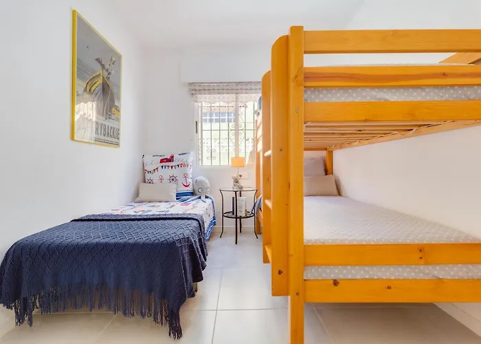 Casa Torre Y Mar With 2 Bedrooms Pool Barbecue Patio & Sun Terrace